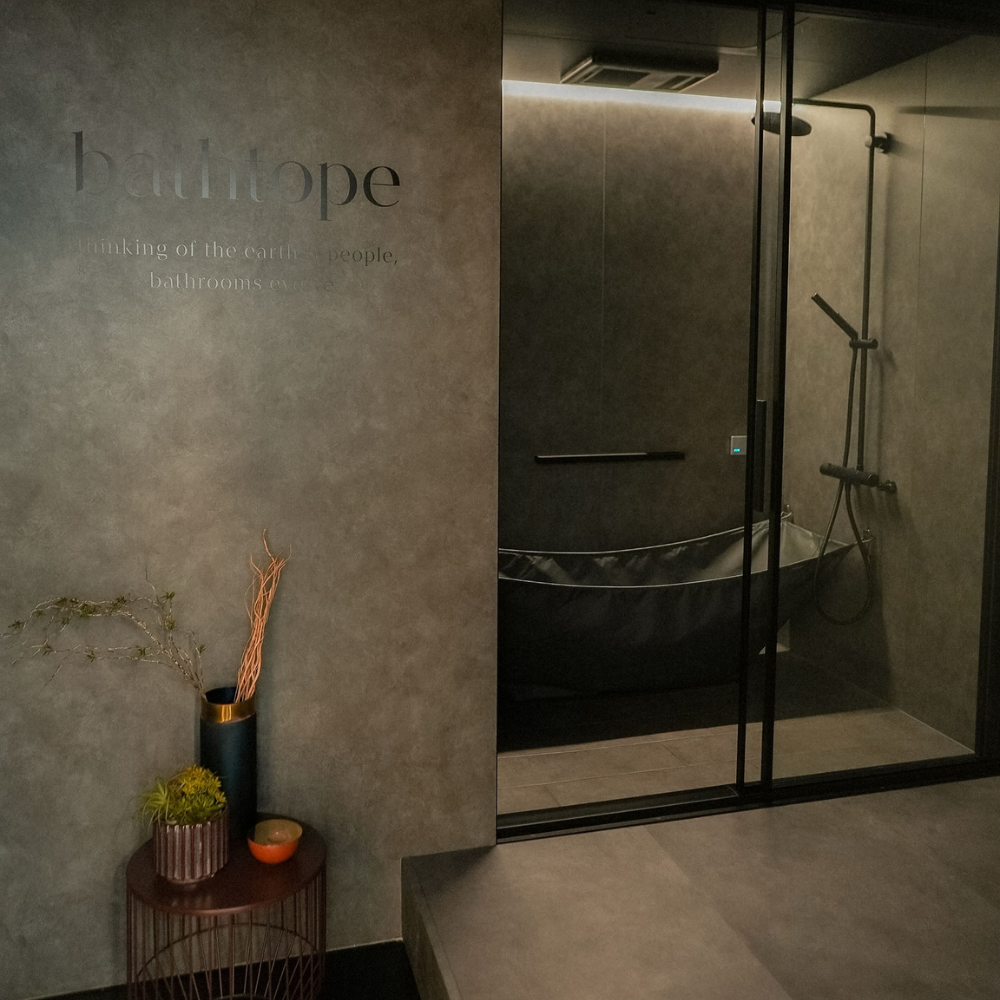 Bathtope Compact Spa Bathtub for Modern Homes