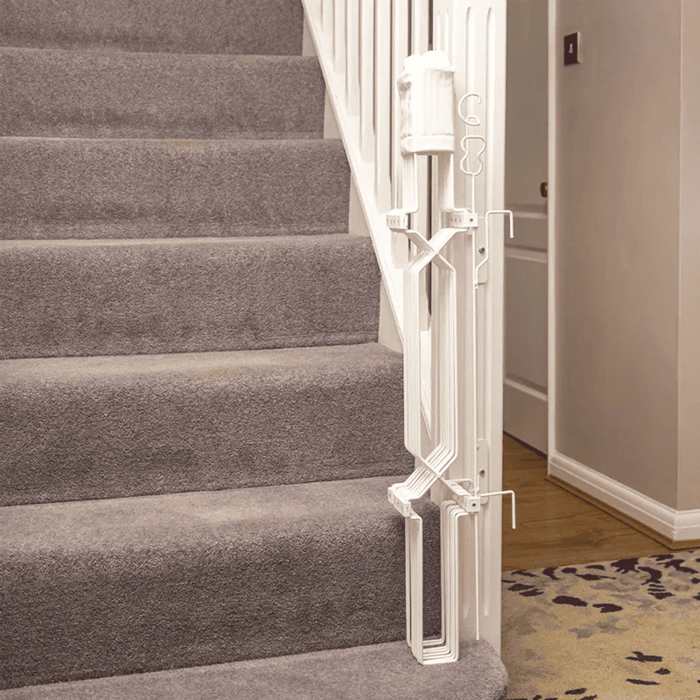 Dog Safety Gate Plus – Extra Strong, No-Drill Pet Gate for Stairways, Doorways & Hallways | Easy One-Hand Use, No Wall Damage