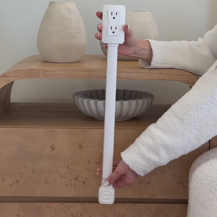 Retractable & Rotatable Wall Outlet Extender – 180° Swivel + 1.5 m Cord, No-Drill Mount